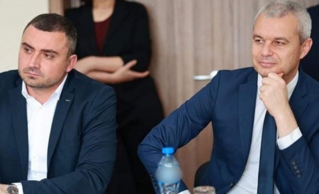 Костадин Костадинов написа в социалната мрежа от къде датира познанството