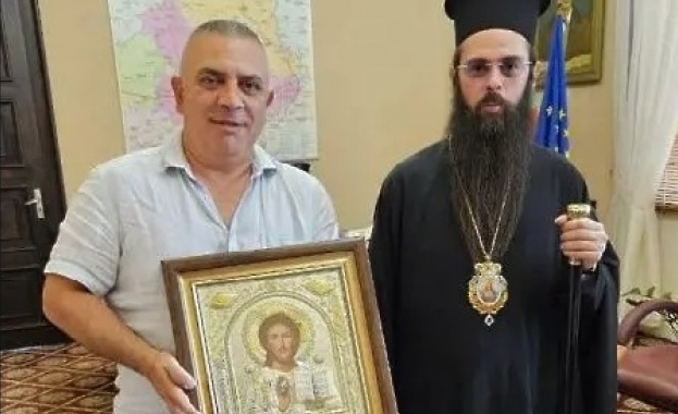 Негово Високопреосвещенство Сливенски митрополит Арсений се срещна с кмета на