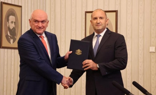 Президентът Румен Радев издаде указ за назначаване на служебното правителство