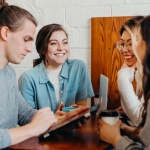 10 съвета как да бъдете по-интересен човек и да очаровате другите