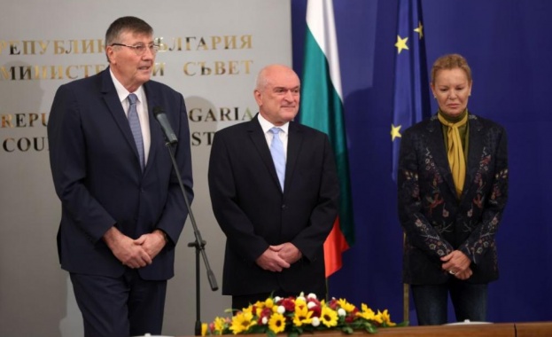 Служебният министър председател Димитър Главчев награди на тържествена церемония медалистите и