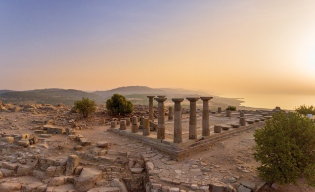 Асос е един от най добре запазените древни градове в Турция