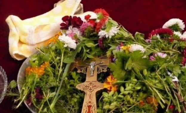 На този ден 14 септември Православната християнска църква отбелязва един