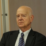 Боби Бобев за отношенията Сърбия - Косово: Омагьосан кръг. Не се вижда изход