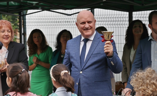 Покрито спортно игрище което МОН финансира със 180 000 лв