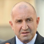 Румен Радев: Северна Македония сама се спира по пътя към ЕС