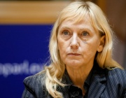 Елена Йончева: Европа живее в мир, защото всички проблеми ги решава по пътя на диалога и сътрудничеството с дипломацията