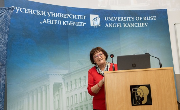 Изтъкнат международен учен се включва в обучението и научните изследвания на Русенския университет Изтъкнат международен учен се включва в обучението и научните изследвания на Русенския университет