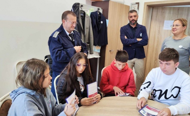 Кампания Предай нататък за предпазване от телефонни измами започва