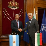 Министърът на отбраната Атанас Запрянов се срещна с посланика на Аржентина Н. Пр. Алехандро Майер