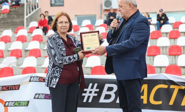 Заместник министърът на младежта и спорта Стоян Андонов даде началото на