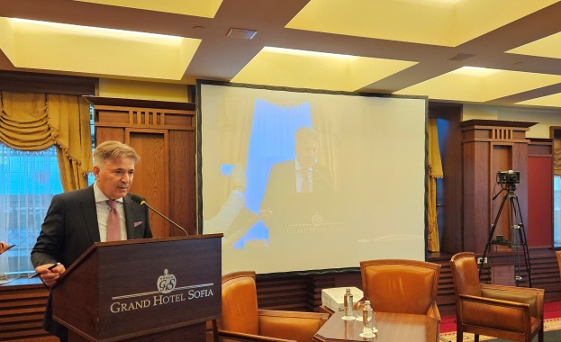 Модернизацията и разширяването на производствата спомагат за създаването на нови