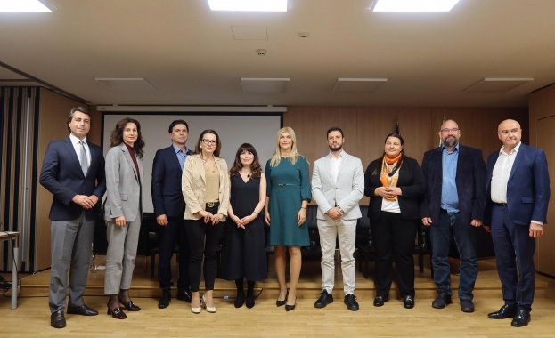 Представиха първата AI платформа за свързване на студенти с бизнеса и кариерно развитие