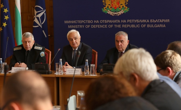 Стремим се да изясним причините и обстоятелствата за авиационния инцидент