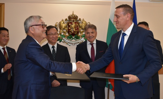 На официална церемония в присъствието на министъра на икономиката и