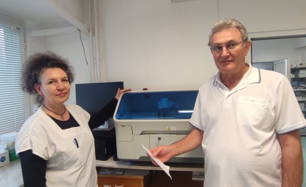 Лекари от Бургас спасиха 61 годишна жена от бактерия човекоядец Тя