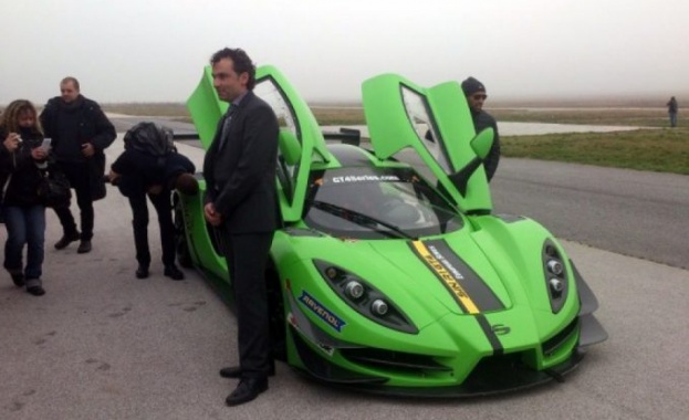 Темата за суперавтомобила широко рекламиран като изцяло български продължава да