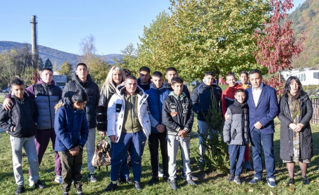 Тържественото отбелязване на 120 години професионално образование в град Етрополе