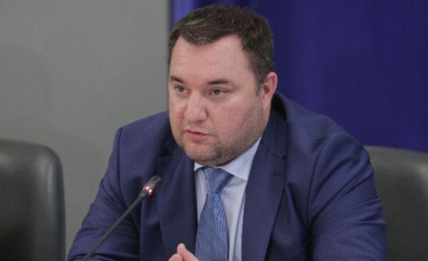 42 от безработните регистрирани в бюрата по труда са на