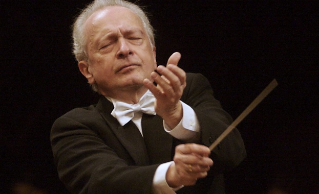 Доайенът на диригентското изкуство и носител на награда Грами Антони