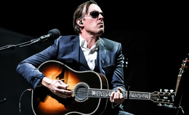 Тазгодишното издание на най старата кинопанорама у нас отдава почит на