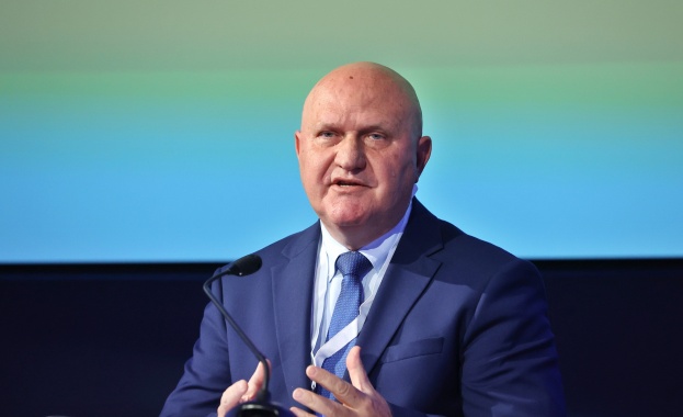 Обмисля се включването на мерки за насърчаване на социално емоционалното обучение