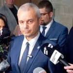 Костадин Костадинов: Това правителство е добре дошло за „Възраждане“, но е лошо за България