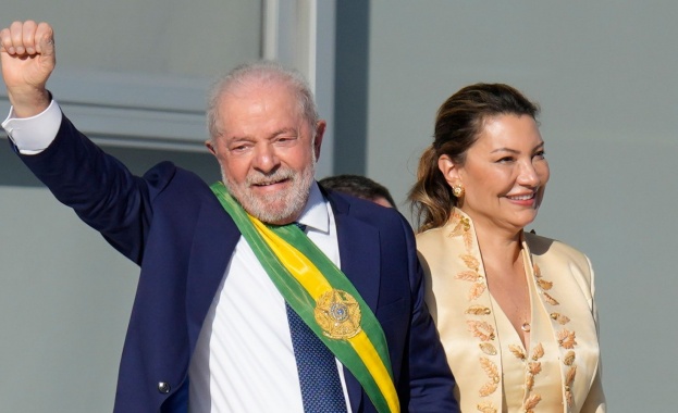 Първата дама на Бразилия наруга Илон Мъск на публично събитие