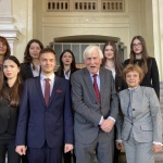 Българският отбор спечели първо място на Европейското състезание по право за ученици