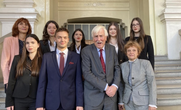 Отборът на 2 АЕГ Томас Джеферсън спечели първо място на