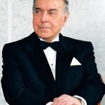 Почит към паметта на Гейдар Алиев