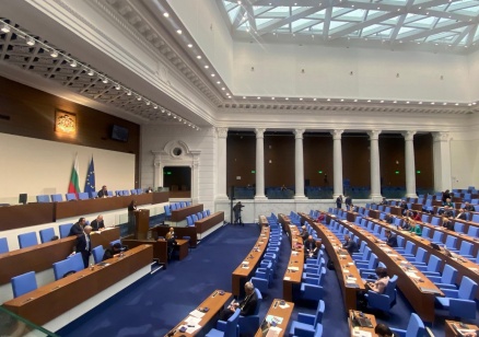 Парламентът прие на първо четене промените в Закона за защита на конкуренцията срещу нелоялните търговски практики