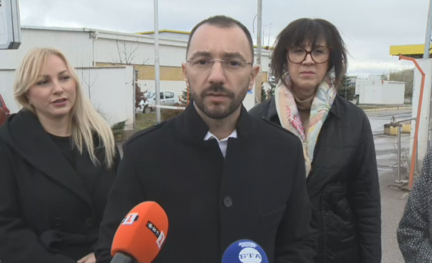 ГЕРБ-СДС сезира прокуратурата за престъпления в завода за отпадъци в София ГЕРБ-СДС сезира прокуратурата за престъпления в завода за отпадъци в София
