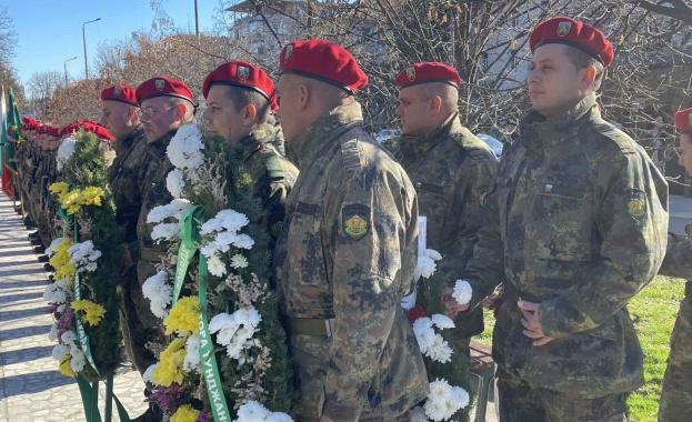 Стара Загора тържествено отбеляза 180 години от рождението на капитан Петко Войвода