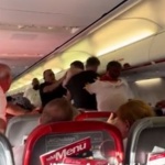 След аварийно кацане заради бой в самолет. Как да се предпазим при инциденти на борда