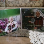 Магията на Коледа ни завладява с новия албум на народния певец Стоян Ганчев