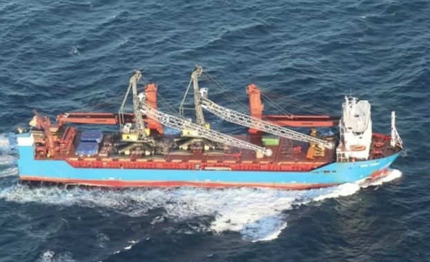 Руски товарен кораб потъна в Средиземно море тази нощ след експлозия в машинното отделение Руски товарен кораб потъна в Средиземно море тази нощ след експлозия в машинното отделение