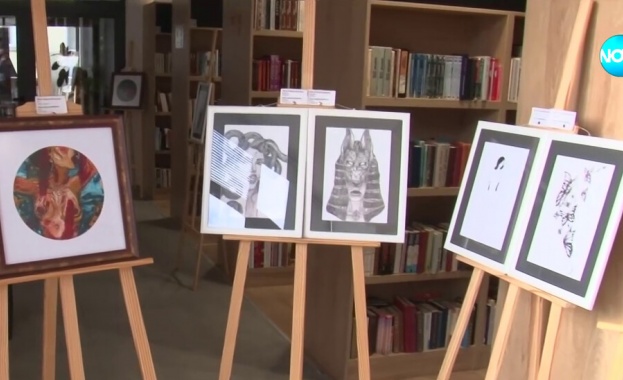 Организираха благотворителна изложба с творбите на убитите на пътя Ани и Явор