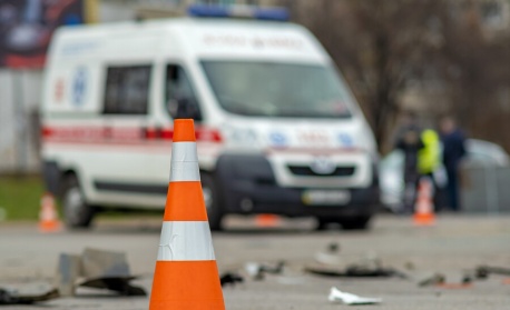 Трима души пострадаха при тежка катастрофа в Ловешко