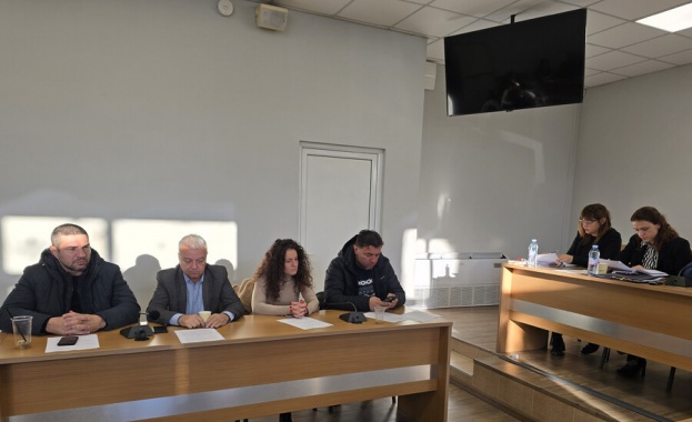 Общинският съвет в Сандански с единодушна подкрепа към лекарите в Югозападната болница