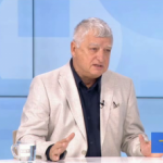 Детският психолог Иван Игов: Трябва да дадем възможност на децата да бъдат интересни по различен начин