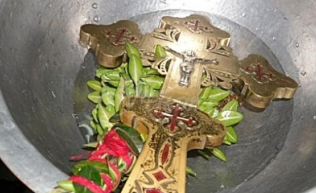 Днес е Попова Коледа Днес е Попова Коледа