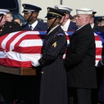 Ковчегът с тленните останки на Джими Картър беше изложен за поклонение в Капитолия