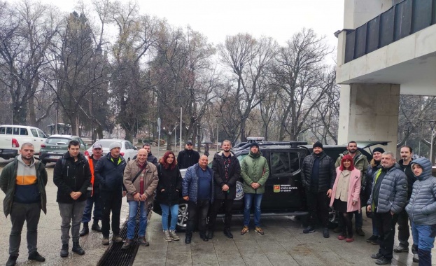 Община Стара Загора осигури високопроходим пикап за Доброволното формирование