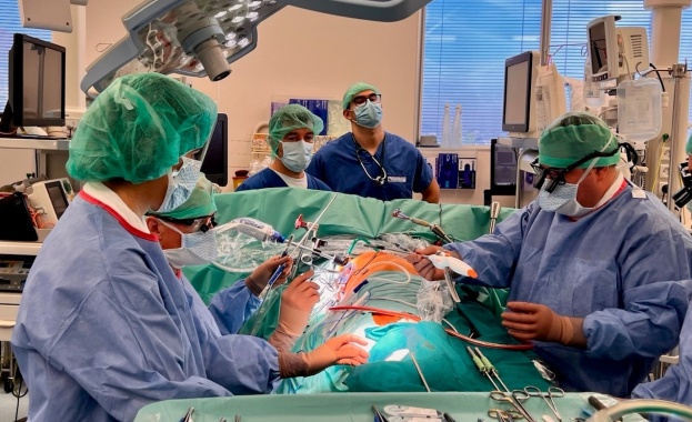 Кардиохирургията е една от най комплексните специалности в медицината изискваща съвместната