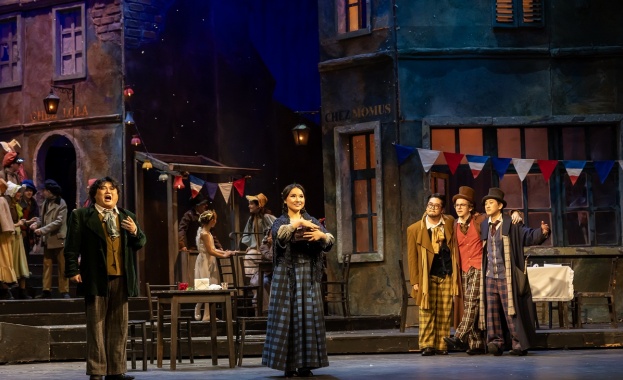 Млади посланици на операта