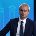 Костадин Костадинов: Съдбата на българския лев е не в ръцете на КС, който е една престъпна институция, а е в ръцете на българския народ