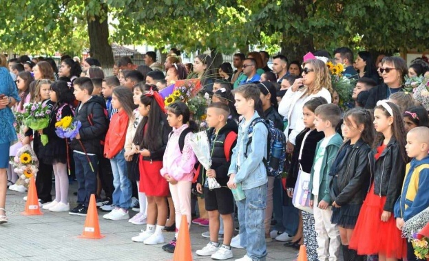 Кметът на Община Марица Димитър Иванов обяви грипна ваканция на