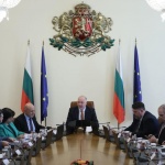 Ще се стигне ли до промени в кабинета „Желязков“ и ще влезе ли ДПС-Ново начало официално в управлението