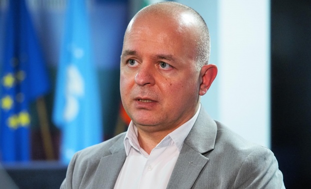 Д р Васил Тодоров определи това като важно решение за палатата